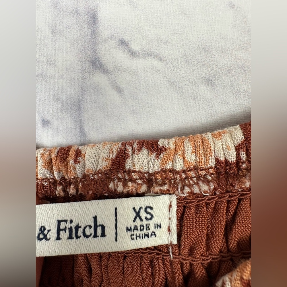 Abercrombie & Fitch Short-sleeve Smocked Midi Dress XS - Picture 5 of 8